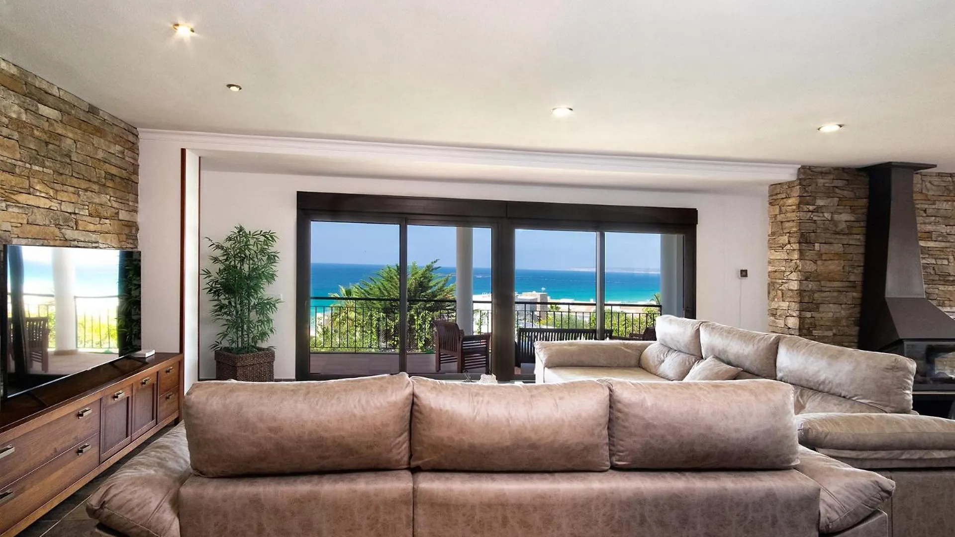 Ref. 84 Villa Monte Castillo Zahara de los Atunes Holiday home